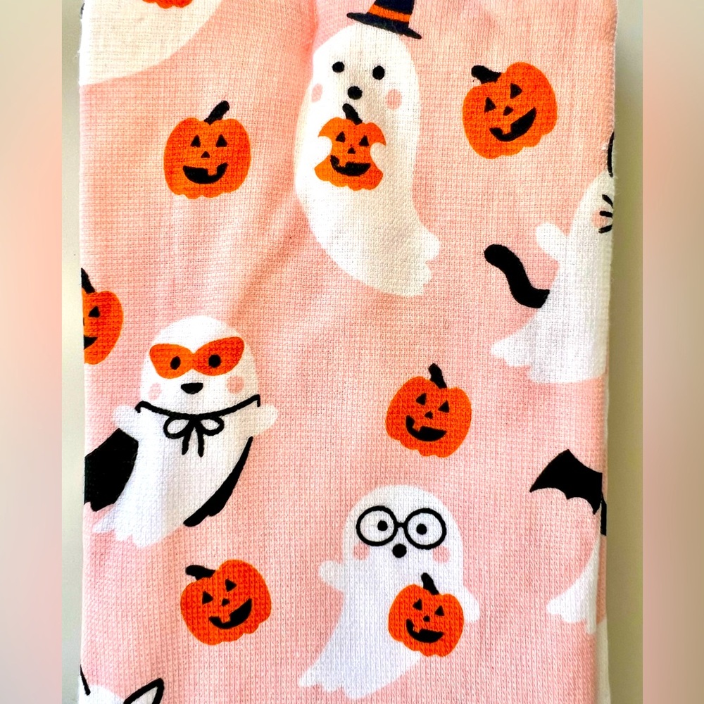 3 Pink Halloween Cute Ghosts in Costumes Kitchen Towels Bat Witch Vampire Cat